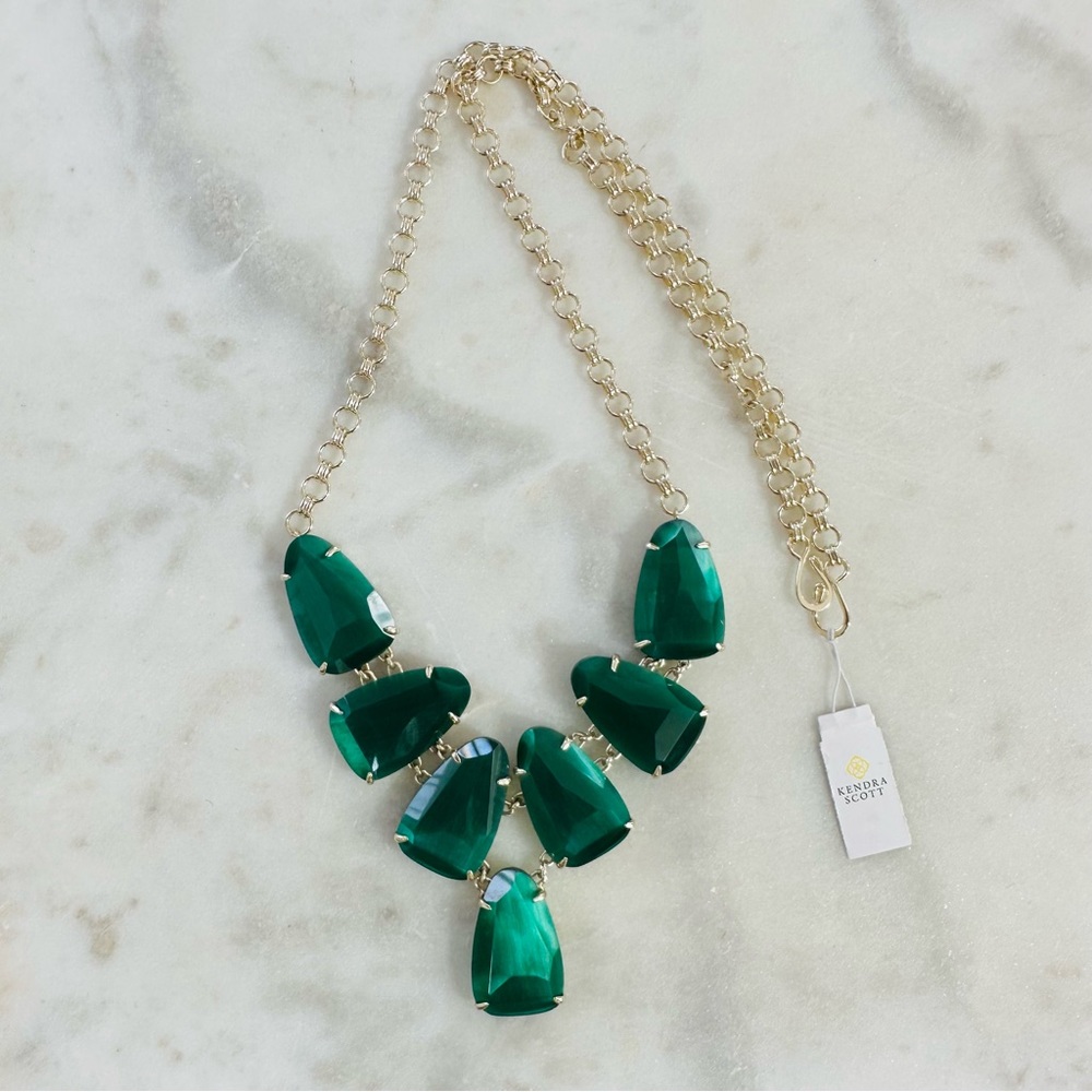 NEW Kendra Scott Harlie in Emerald Cat’s Eye
